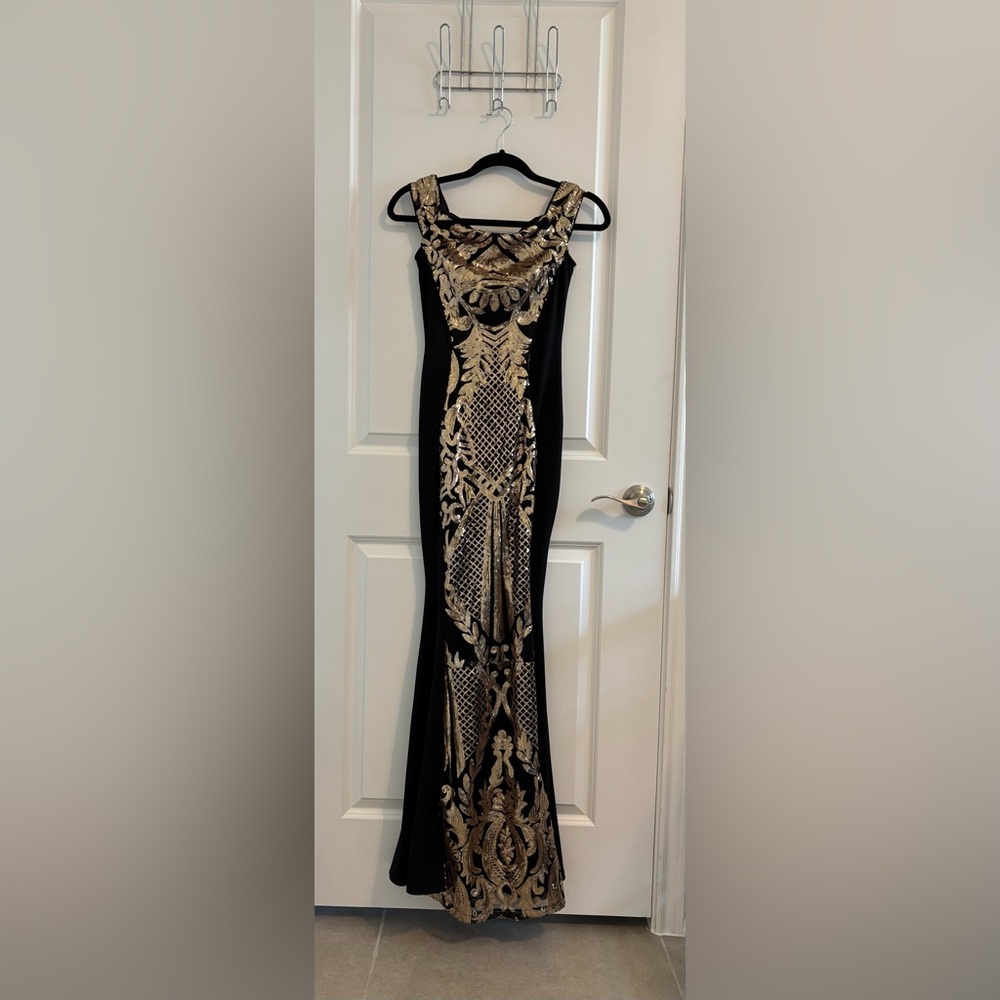 Hot Miami Styles Black and Gold Sequin Maxi Dress - Size Small